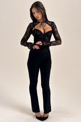 haut corset en dentelle noire avec boléro