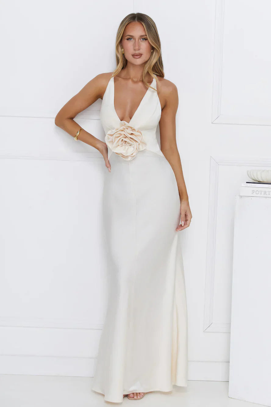 Simply Sophisticated Maxi Dress